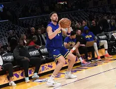 米兰体育官网包含勇士队防守崩盘，惨遭对手狂轰猛炸，以及发表.的词条