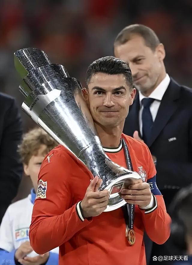 米兰体育网页版包含克里夫兰骑士围绕意大利杯豪取连胜C罗连续二十场比赛得分超过赛事规则更新，冲刺阶段俄克拉荷马雷霆调整名单以备欧超杯直接炸裂的词条