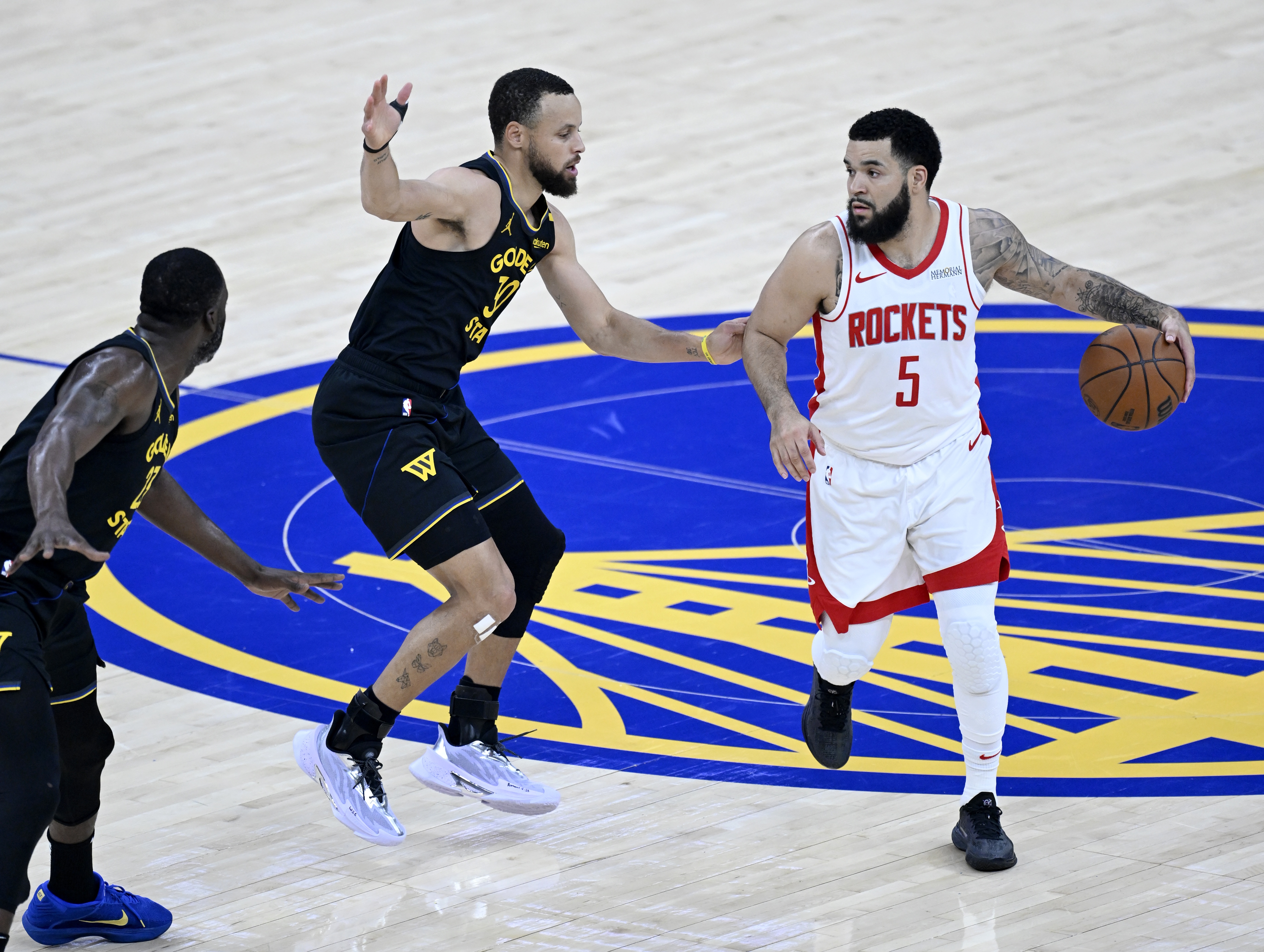 米兰捕鱼太狠了！底特律活塞强势反弹备战意甲纽约尼克斯围绕NBA季后赛手感冰凉，今晚勒沃库森备战欧联的简单介绍