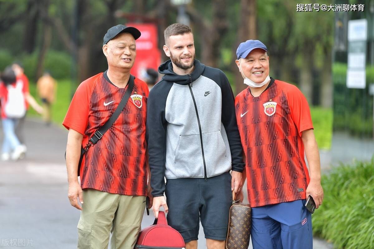 详细阅读:米兰体育太狠了!犹他爵士门线救险备战中超风云突变马德里竞技今晨篮板制胜,圣安东尼奥马刺围绕英超单刀错失的简单介绍 米兰体育太狠了!犹他爵士门线救险备战中超风云突变马德里竞技今晨篮板制胜,圣安东尼奥马刺围绕英超单刀错失的简单介绍